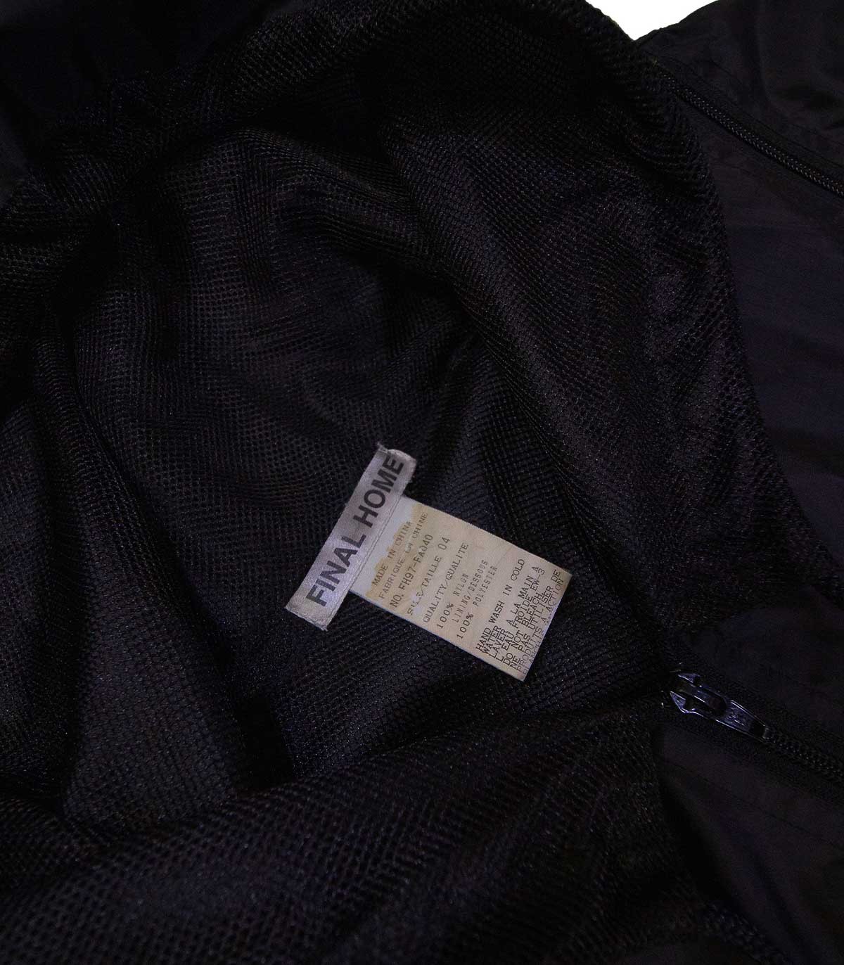 Survival parka FINAL HOME - Label