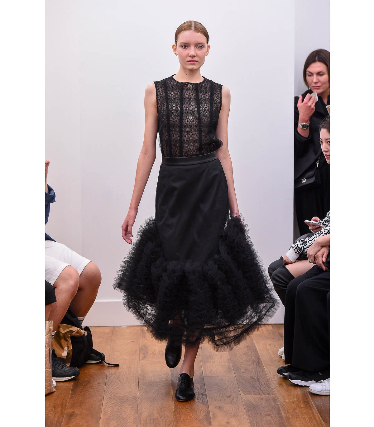 Ensemble veste/jupe tulle frisé noir kei ninomya - SS2016 - Défilé