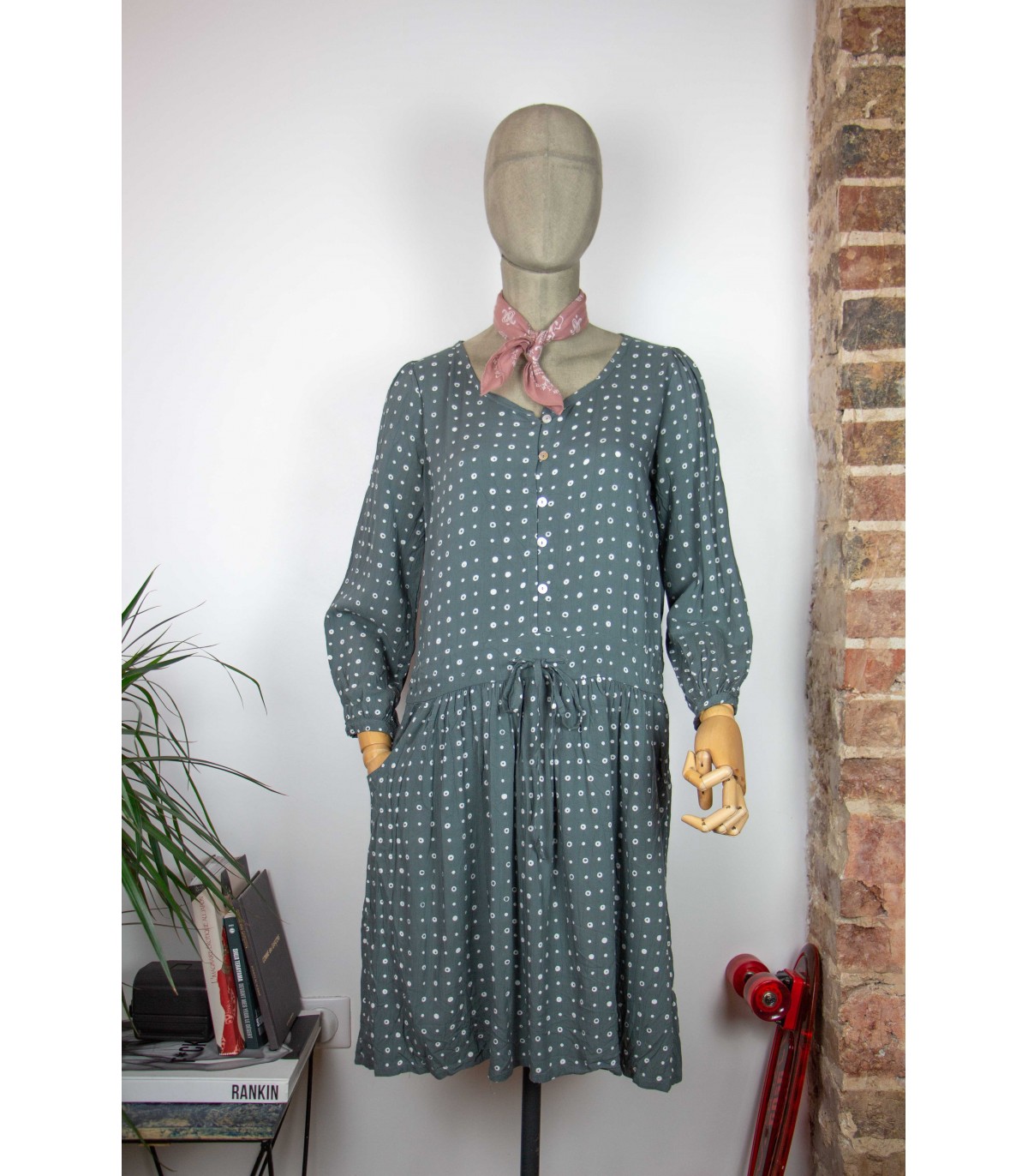 Robe à pois à manches longues - Taille L